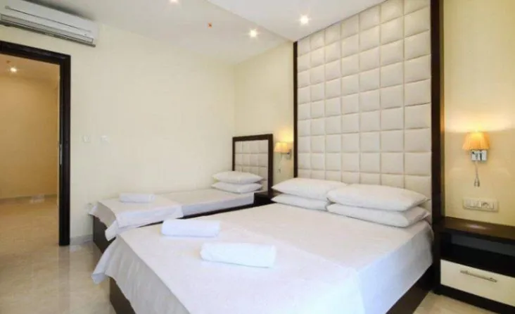 Rent, two bedroom apartment, 85m², Bečići, Budva