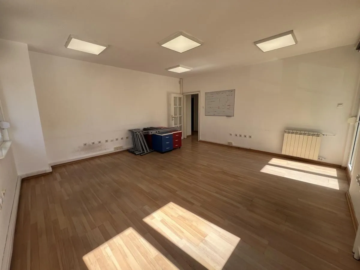 Rent, office space, 220m², Liman 1, Novi Sad Sve Podlokacije