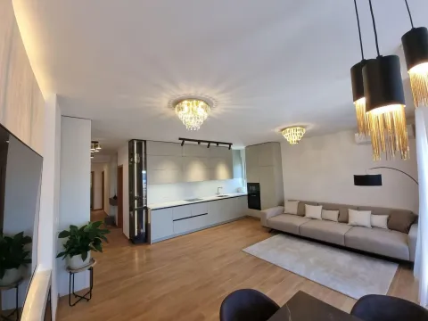 Prodaja, trosoban stan, 98m², Rozino, Budva - image 7