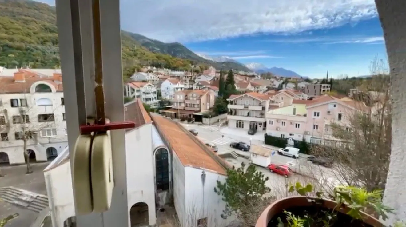 Izdavanje, jednosoban stan, 68m², Seljanovo, Tivat