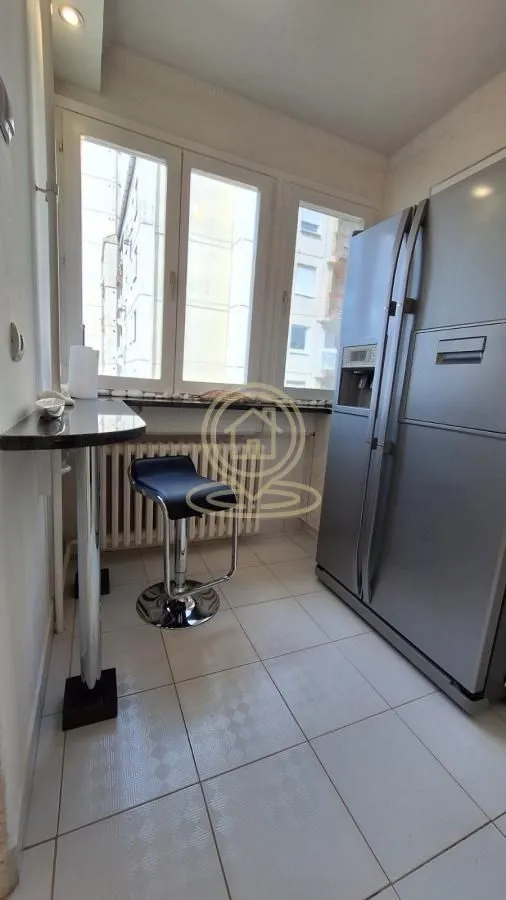 Prodaja, jednosoban stan, 62m², Bulevar Oslobodjenja, Novi Sad Sve Podlokacije