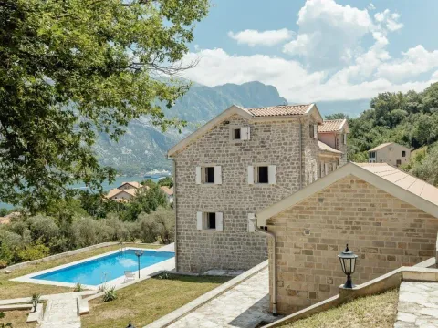 Prodaja, kuća, 800m², Prčanj, Kotor - image 61