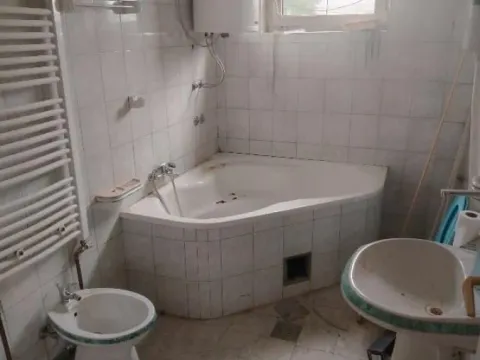 Sale, house, 294m², Boljevci, Surčin - image 13