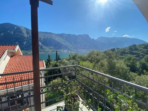 Sale, two bedroom apartment, 89m², Prčanj, Kotor - image 4