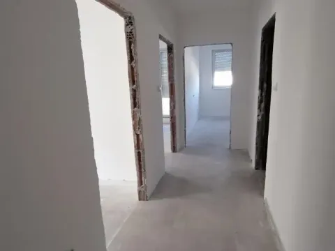 Sale, four bedroom apartment, 89m², Veternička rampa, Novi Sad Sve Podlokacije - image 6