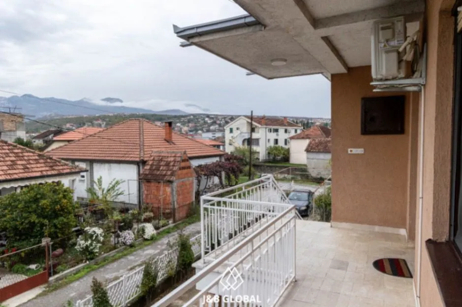 Rent, two bedroom apartment, 80m², Masline, Podgorica