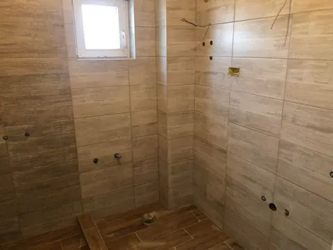 Izdavanje, poslovni prostor, 400m², Zrenjanin, Srbija - image 6