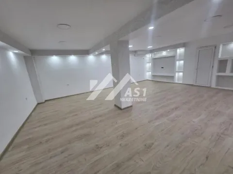 Rent, office space, 400m², Karagača, Petrovaradin - image 8