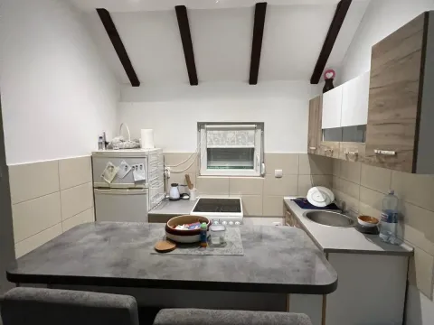 Prodaja, kuća, 78m², Čortanovci, Inđija - image 18