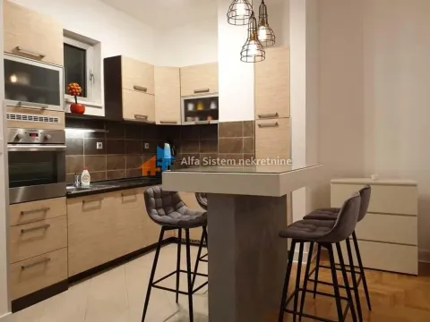 Izdavanje, stan, 42m², Đeram Pijaca, Beograd - image 13
