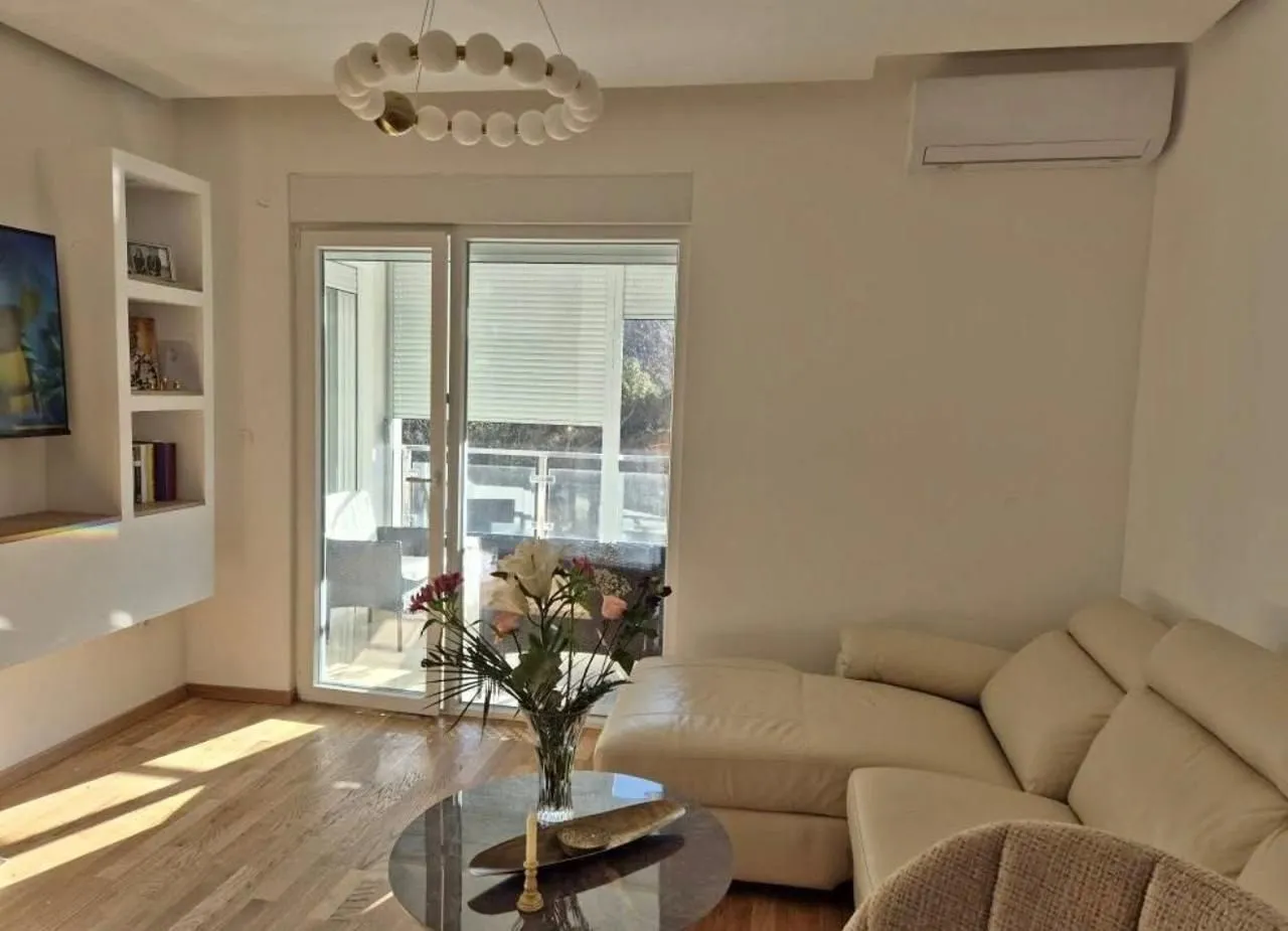 Sale, one bedroom apartment, 43m², Bečići, Budva