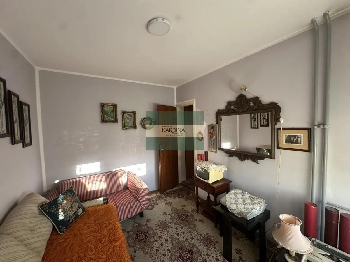 Prodaja, dvosoban stan, 53m², Aerodrom, Kragujevac