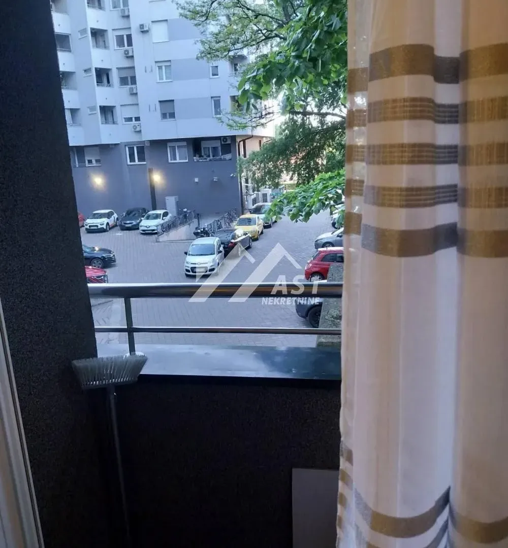 Rent, apartment, 26m², Adamovićevo Naselje, Novi Sad Sve Podlokacije