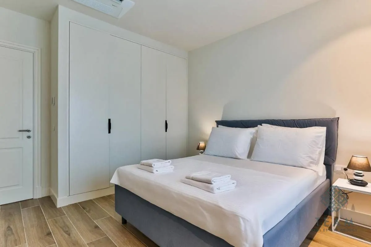 Sale, two bedroom apartment, 95m², Luštica Bay, Tivat
