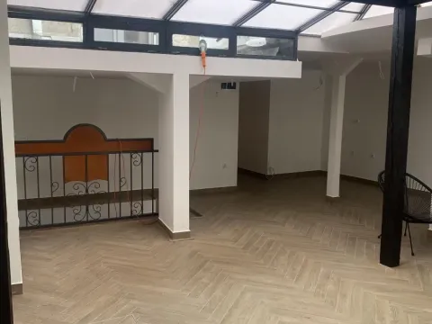 Poslovni prostor in Stari Grad