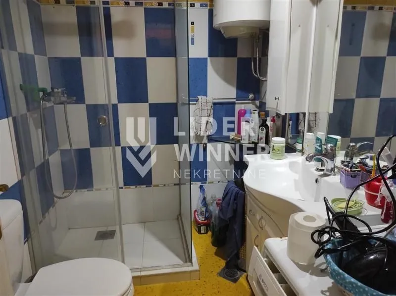 Sale, four bedroom apartment, 110m², Vukov Spomenik, Zvezdara Sve Podlokacije
