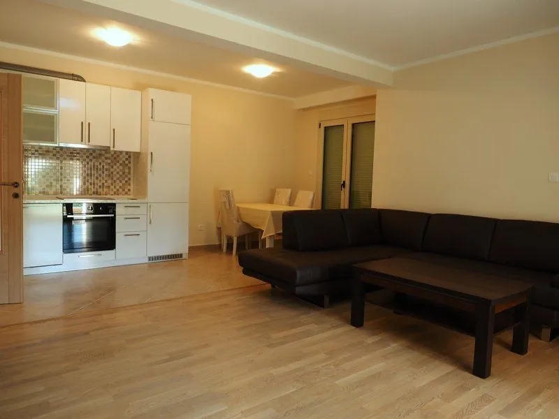 Prodaja, stan, 94m², Bečići, Budva