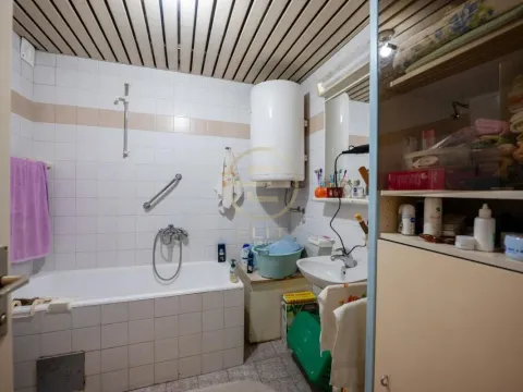 Sale, four bedroom apartment, 94m², Bulevar patrijarha Pavla, Novi Sad Sve Podlokacije - image 16