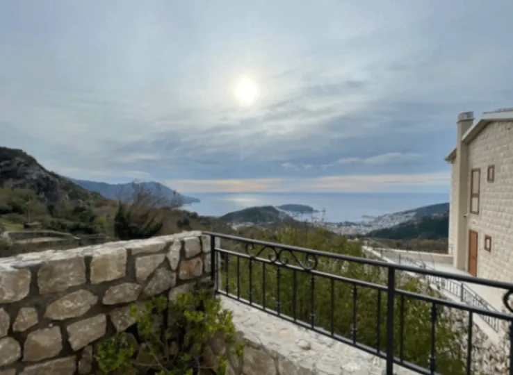 Rent, house, 300m², Lapčići, Budva