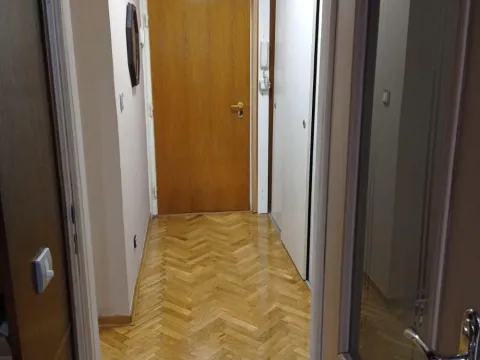Izdavanje, trosoban stan, 75m², Žarkovo, Beograd - image 15