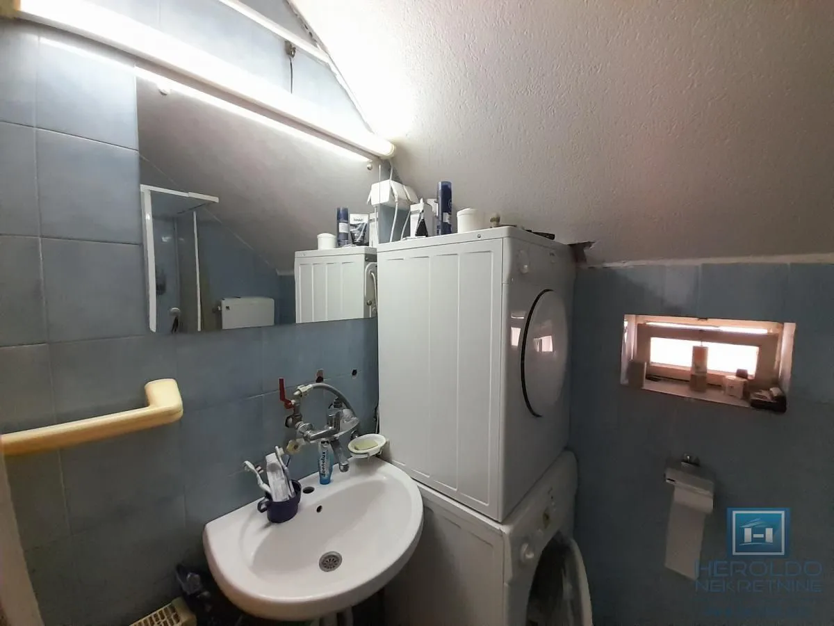 Sale, house, 180m², Centar, Ćuprija