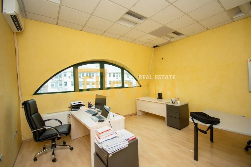 Sale, office space, 533m², Centar, Podgorica