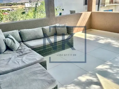 Izdavanje, dvosoban stan, 120m², Stari Aerodrom, Podgorica - image 8