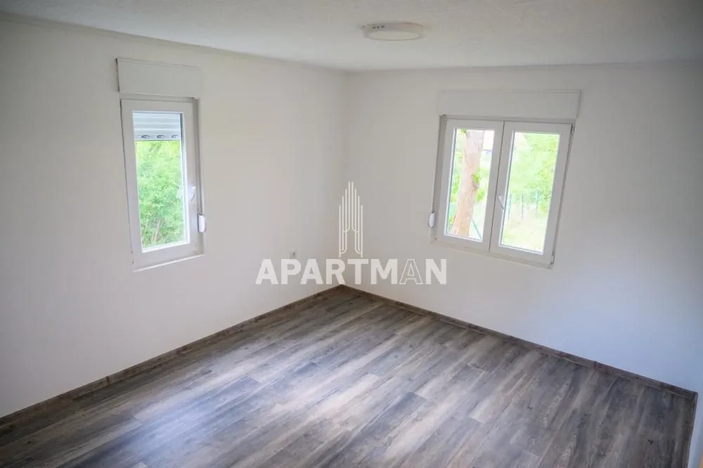 Prodaja, kuća, 33m², Krčedin, Inđija