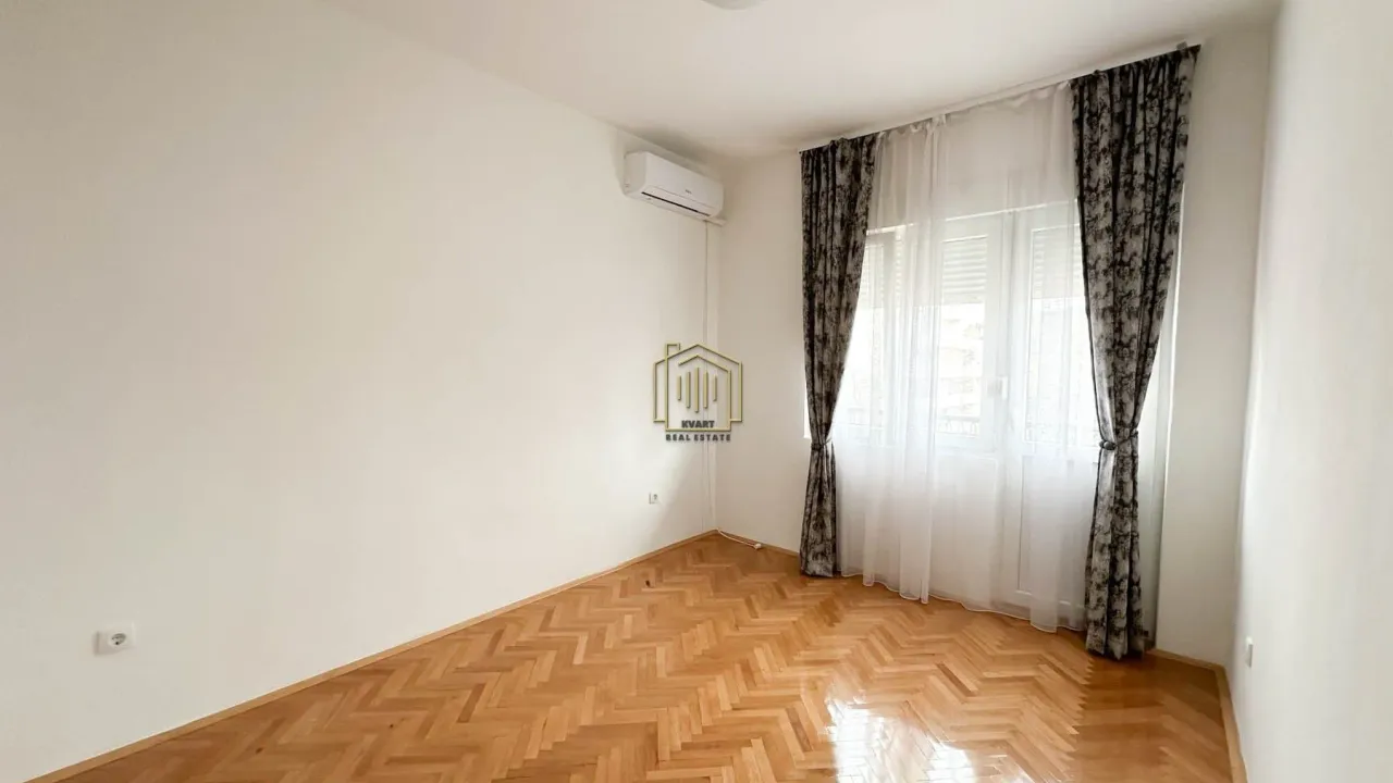 Izdavanje, jednosoban stan, 60m², Podgorica, Crna Gora