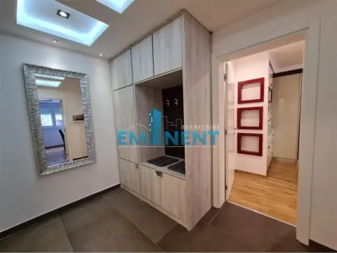 Izdavanje, dvosoban stan, 50m², Palilula Sve Podlokacije, Beograd - image 10