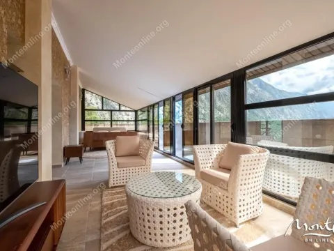 Prodaja, kuća, 428m², Orahovac, Kotor - image 30