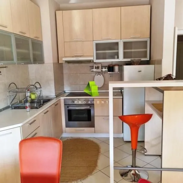 Izdavanje, jednosoban stan, 62m², Medijana, Niš