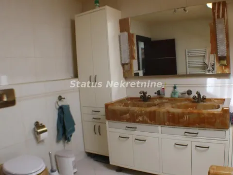 Prodaja, poslovni prostor, 613m², Beočin, Srbija - image 16