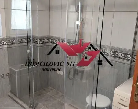 Prodaja, kuća, 450m², Zemun Ugrinovci, Zemun Sve Podlokacije - image 10