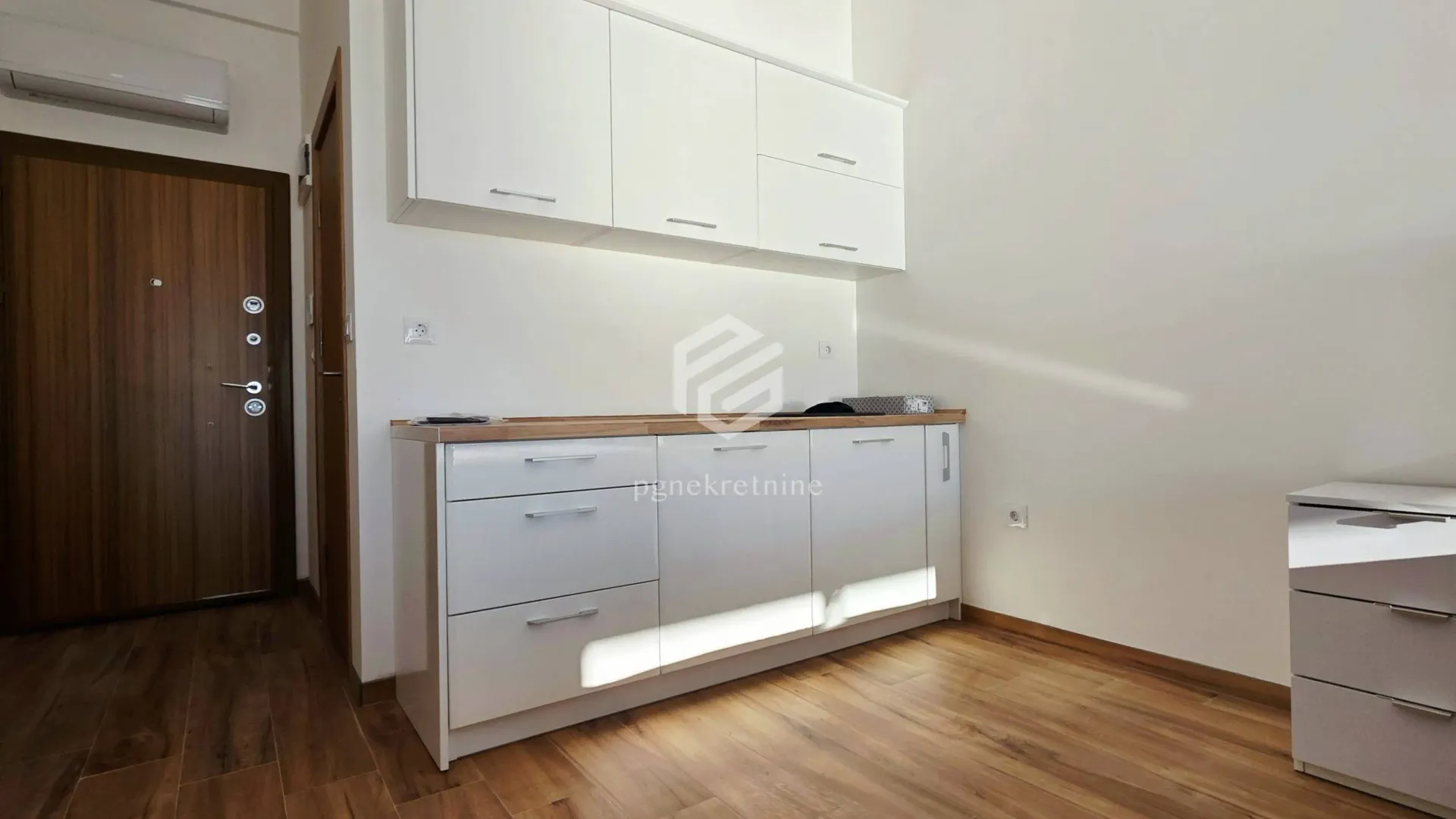 Sale, apartment, 36m², Sutomore, Bar
