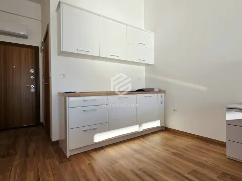 Prodaja, stan, 36m², Sutomore, Bar - image 4