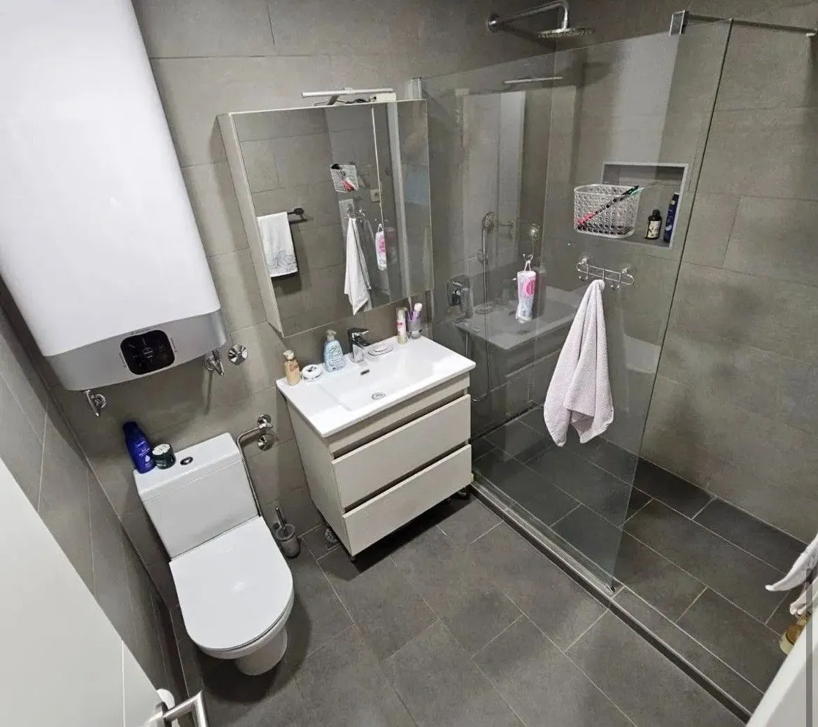Sale, one bedroom apartment, 57m², Blok 6, Podgorica
