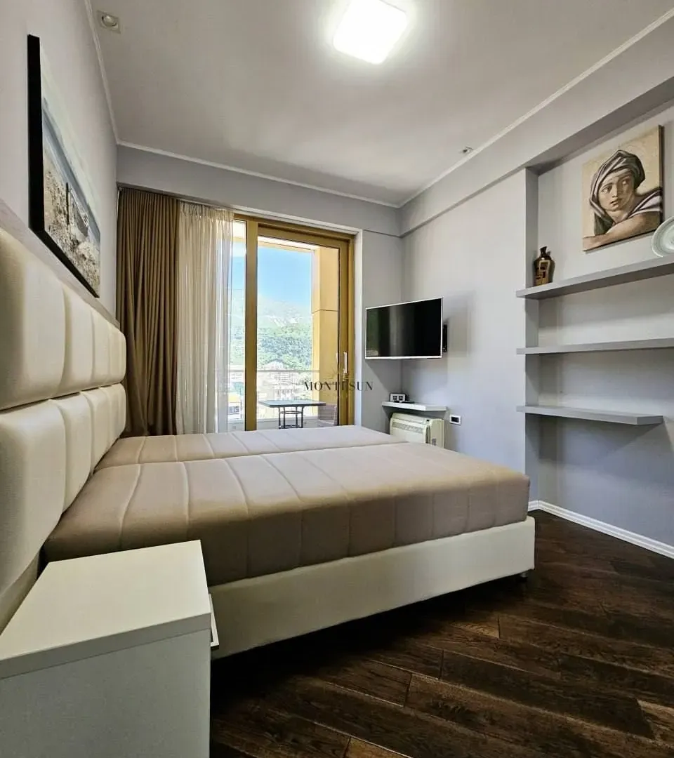 Rent, two bedroom apartment, 89m², Budva, Crna Gora