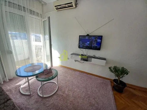 Izdavanje, garsonjera, 23m², Gintaš, Podgorica - image 8