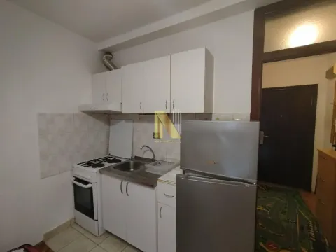 Izdavanje, jednosoban stan, 27m², Centar, Novi Sad - image 6