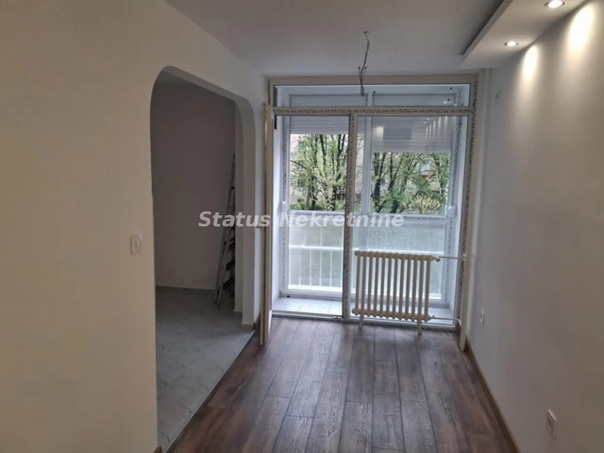 Prodaja, dvosoban stan, 58m², Detelinara, Novi Sad Sve Podlokacije