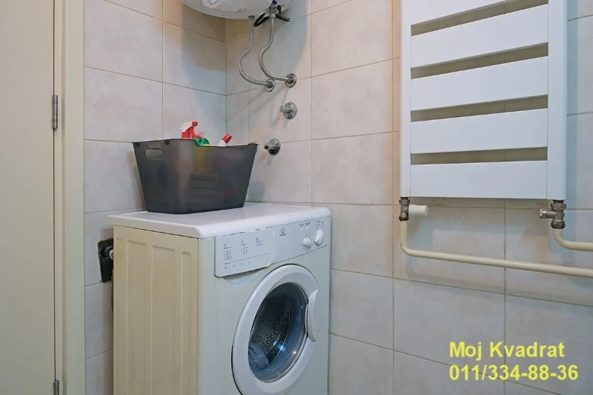 Prodaja, jednosoban stan, 41m², Novi Beograd Blok 67, Novi Beograd Sve Podlokacije