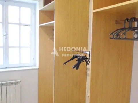 Rent, house, 450m², Zvezdara Sve Podlokacije, Beograd - image 15