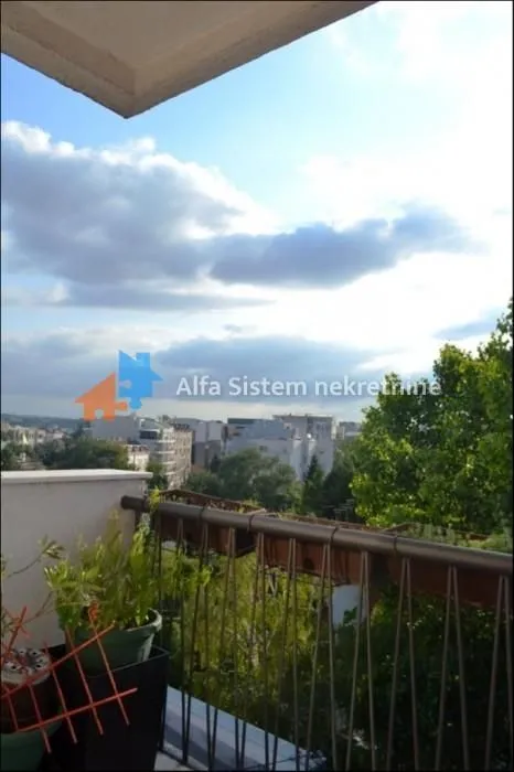 Rent, two bedroom apartment, 50m², Vračar Sve Podlokacije, Beograd