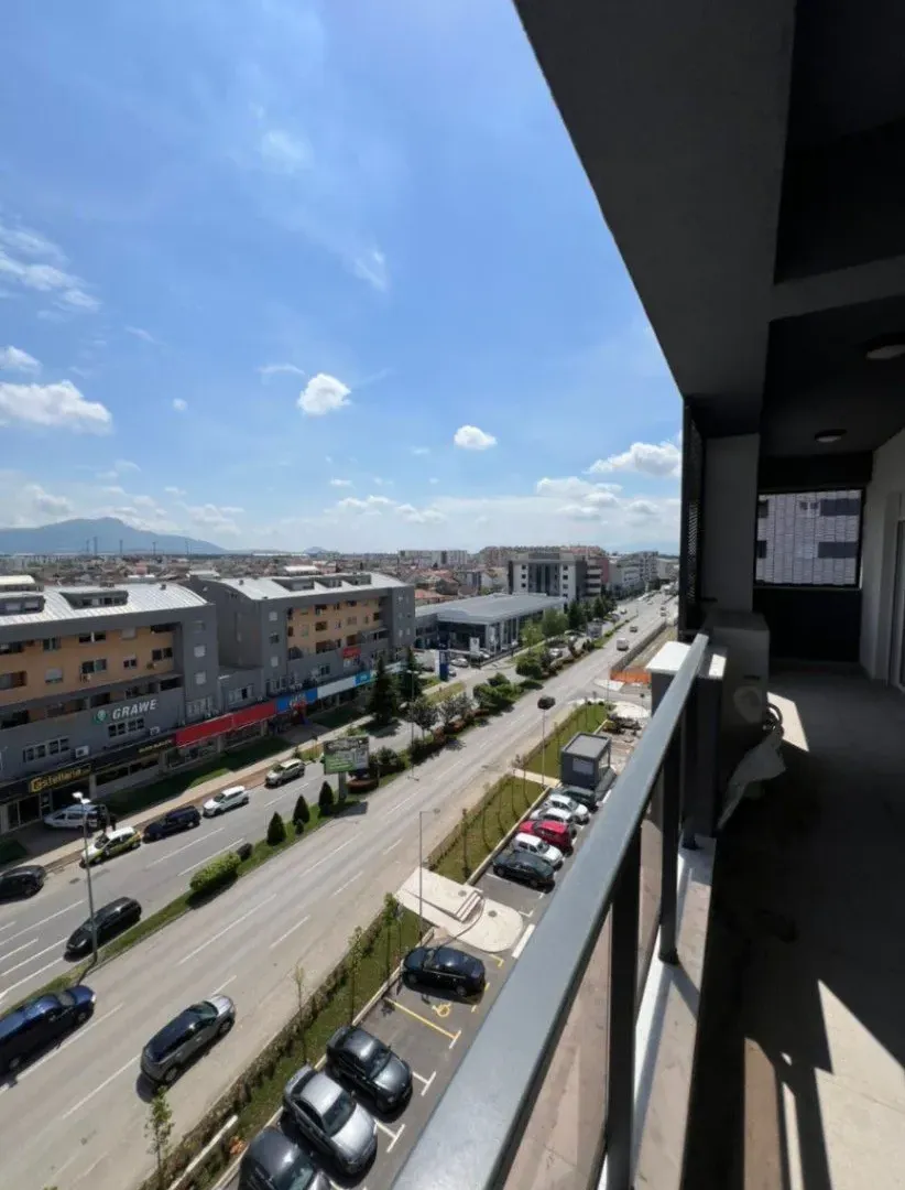 Prodaja, trosoban stan, 106m², Stari Aerodrom, Podgorica