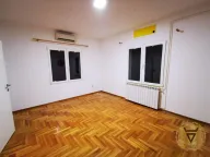 Izdavanje, kuća, 520m², Voždovac Sve Podlokacije, Beograd - image 8