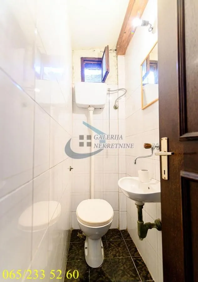 Sale, four bedroom apartment, 81m², Đeram Pijaca, Beograd