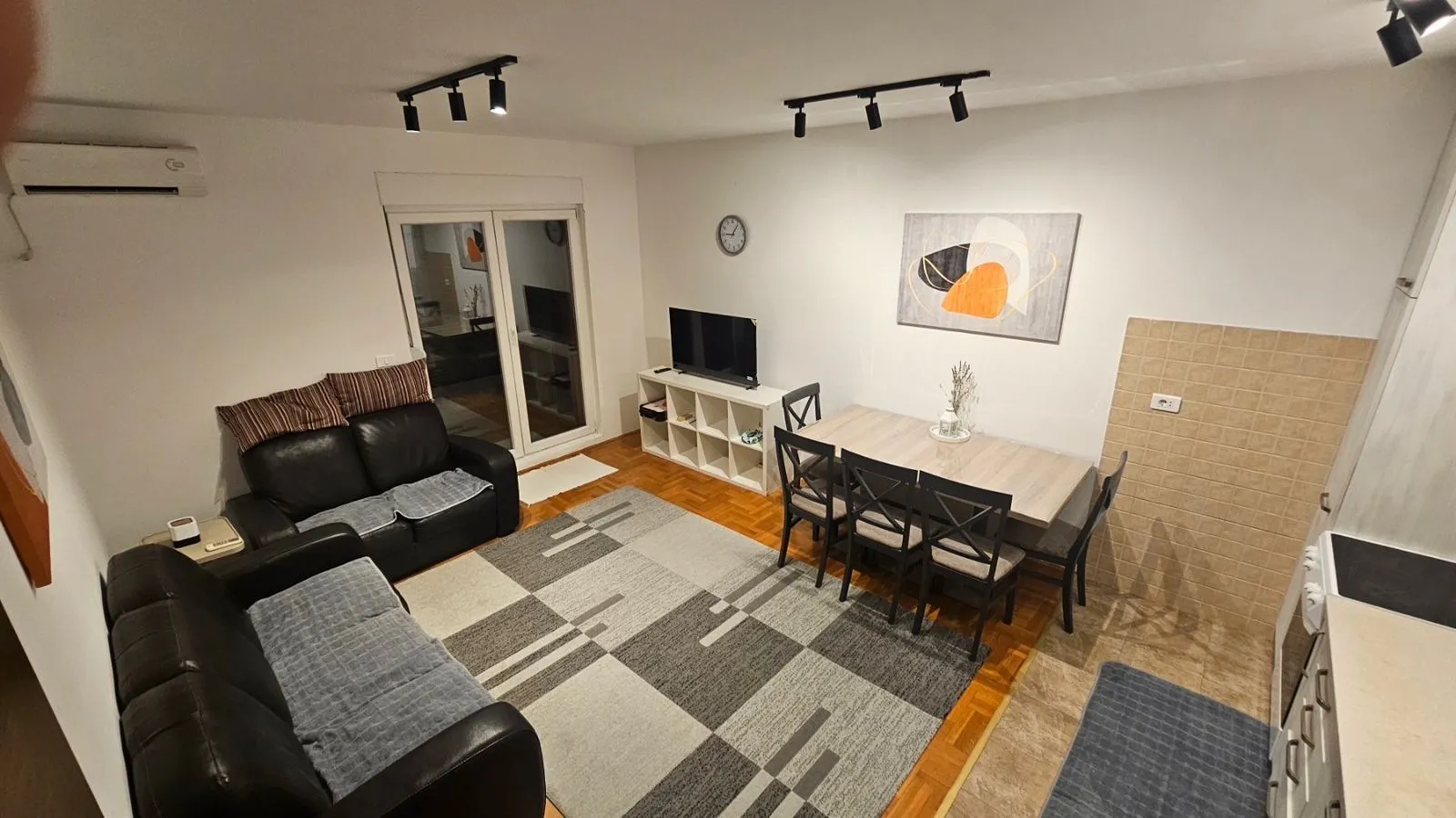 Izdavanje, stan, 66m², Stari Aerodrom, Podgorica