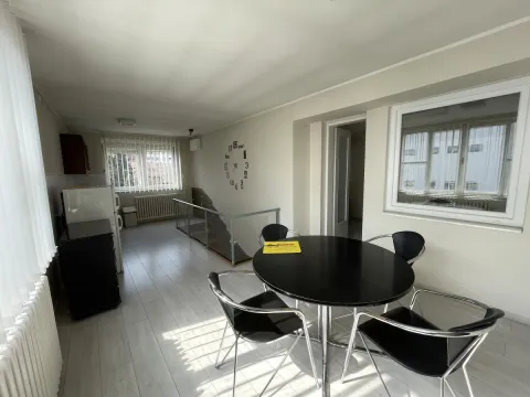 Rent, office space, 120m², Banatić, Novi Sad Sve Podlokacije - image 13