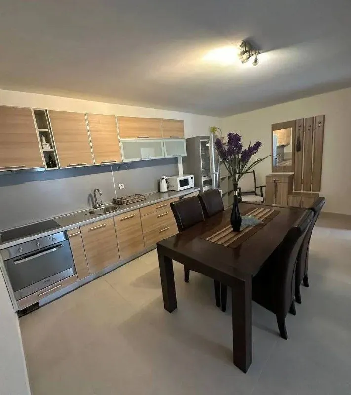 Sale, one bedroom apartment, 60m², Pržno, Budva